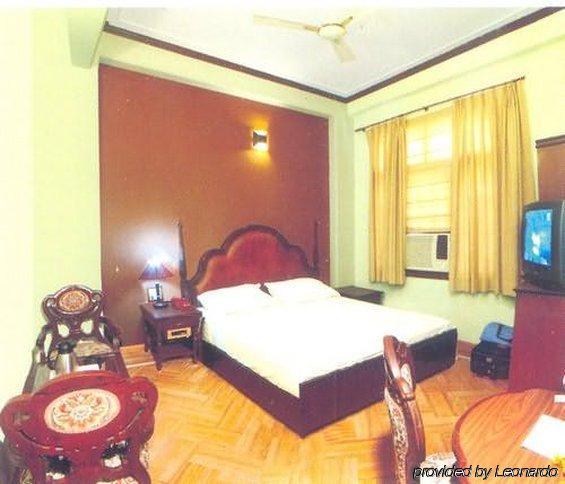 Hotel Sunstar Grand Delhi  Rom bilde