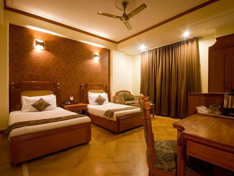 Hotel Sunstar Grand Delhi  Eksteriør bilde
